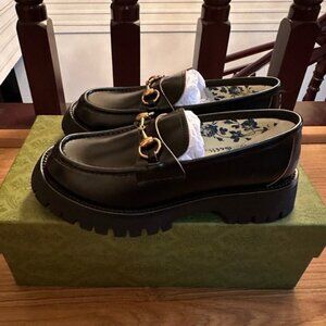 Gucci Black Leather Loafers with Gold Hardware